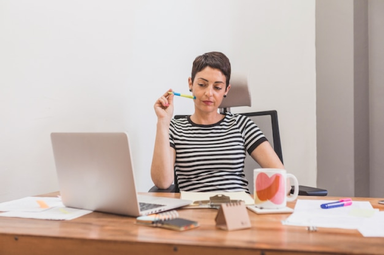 Using Smart Budgeting to Stay Debt Free Even After a Crisis