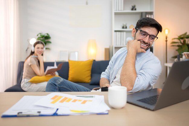 Why Choosing a Settle Loan Expert is the Smart Way to Live Debts Free